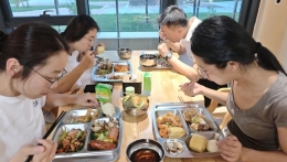 赛场外，连吃饭都是“养生局”！