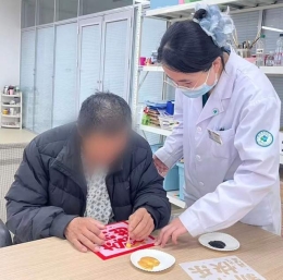 把年味「印」进笑容里~