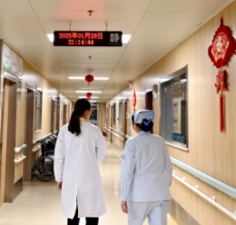 收到感谢后，她的第一反应出人意料！