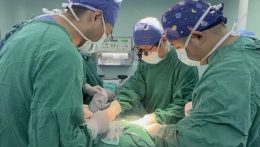 硬核出击，无影灯下“破冰”截瘫！