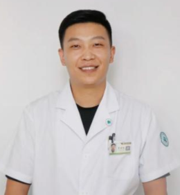 术后3天，他带着一沓检验报告转院而来