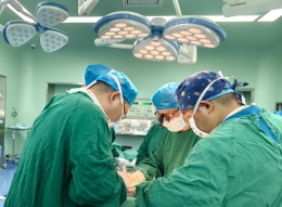 高空坠落后，他们跑赢了这场生命接力赛！